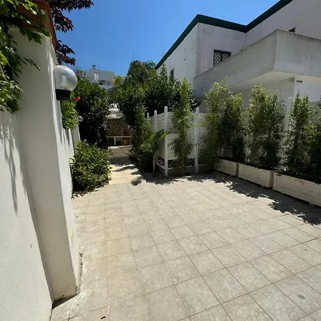 C&c Baia Apartment